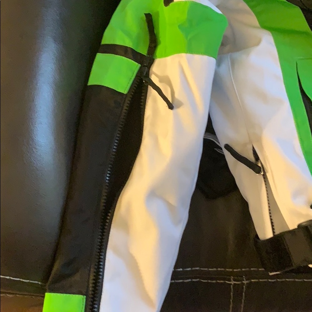 KAWASAKI Riding Jacket - Picture 11 of 15